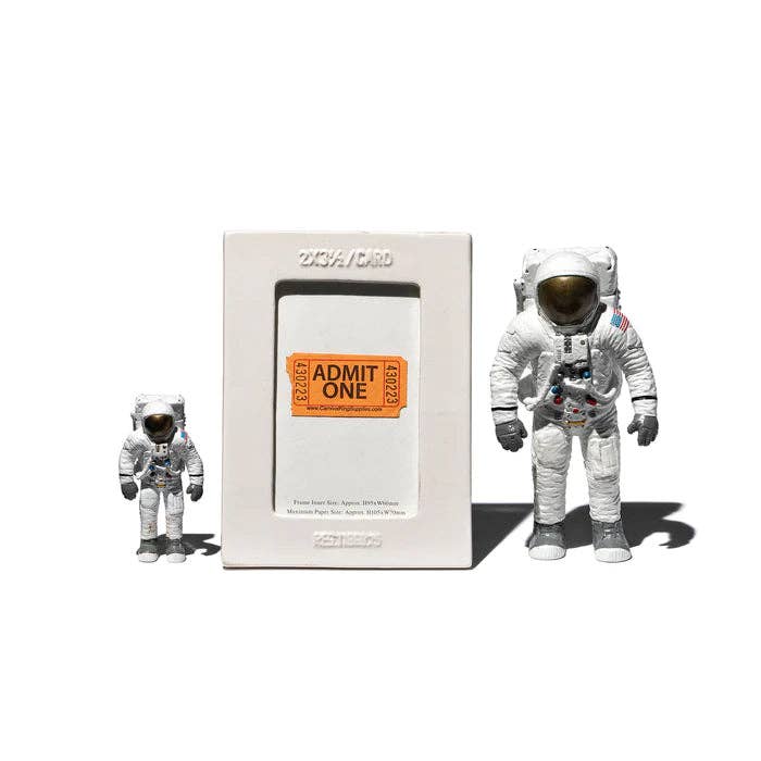 CERAMIC FRAME: Post Card