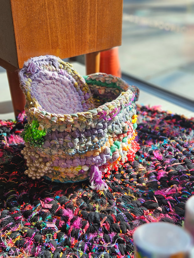 BIRD & BUNNY BARRETES BASKET