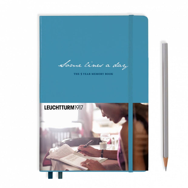 Some Lines A Day - The 5-Year Memory Book: Lilac