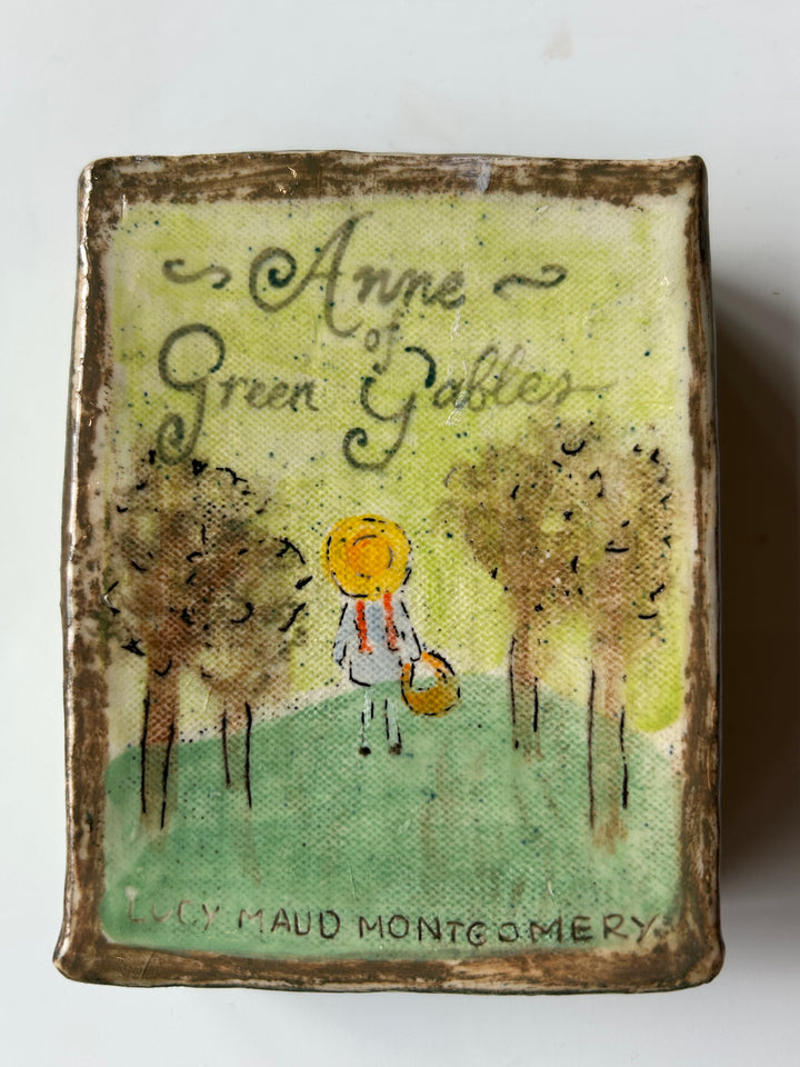 Bailey Ford Book Vases