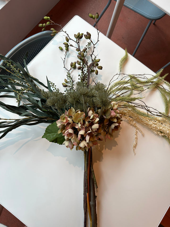 Curated Bouquets