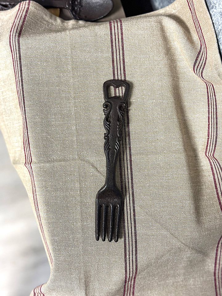 Creative Cast Iron Bottle Opener: SPOON