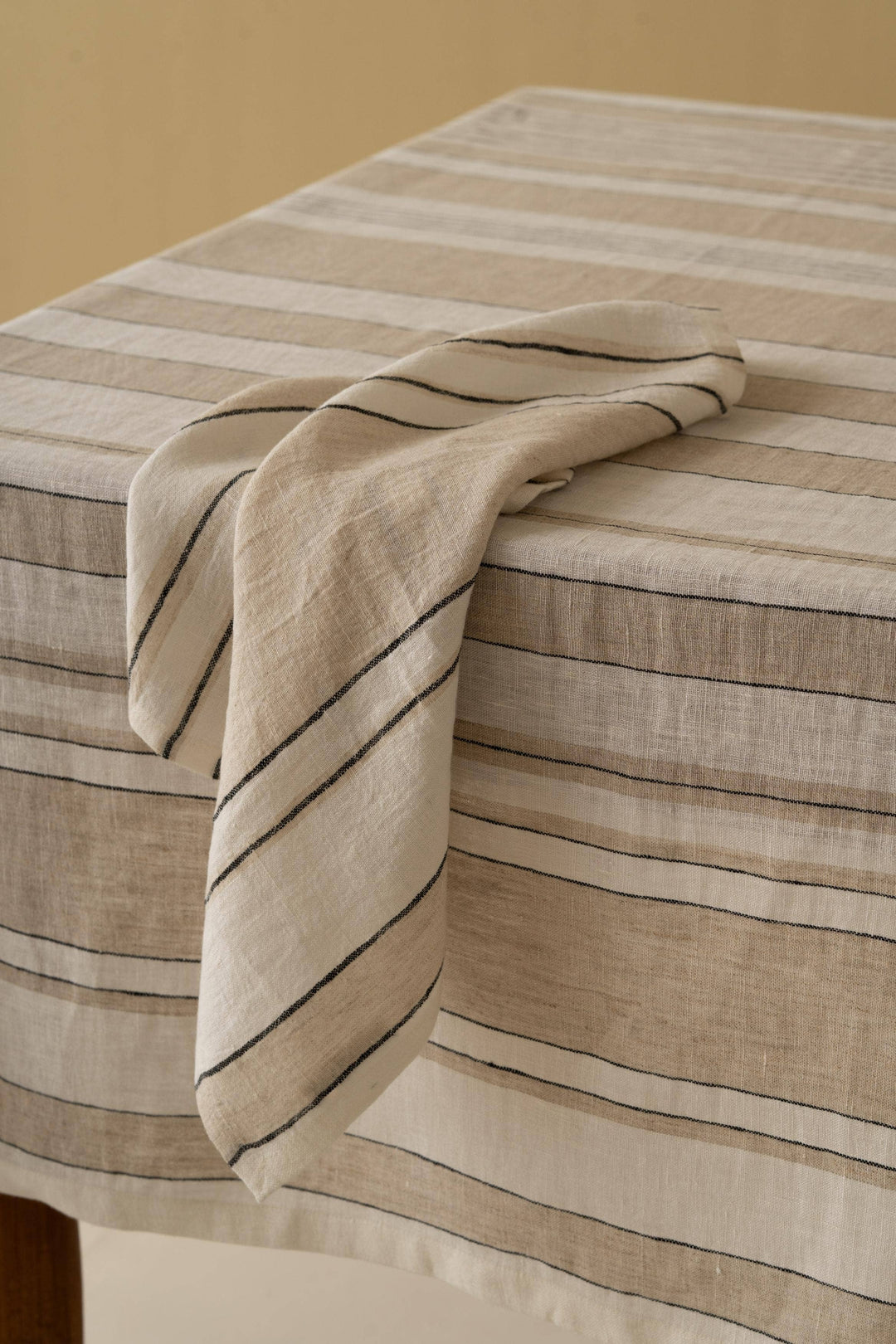 Kester Linen Napkins Set of 2
