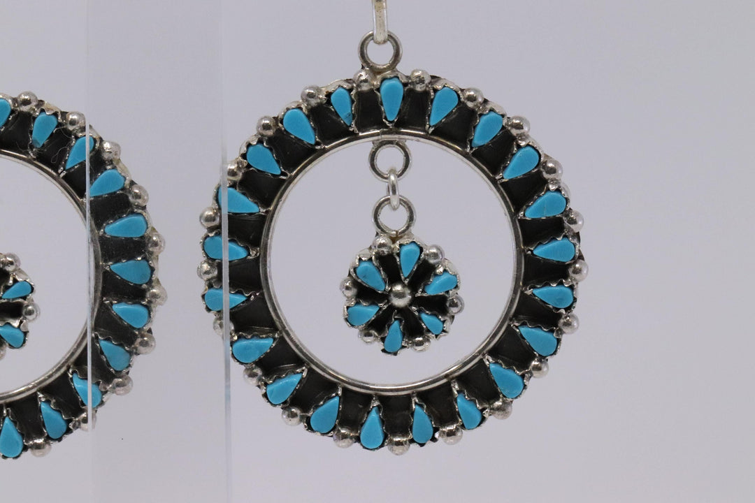 Zuni Handmade Petite Point Turquoise Sterling Silver