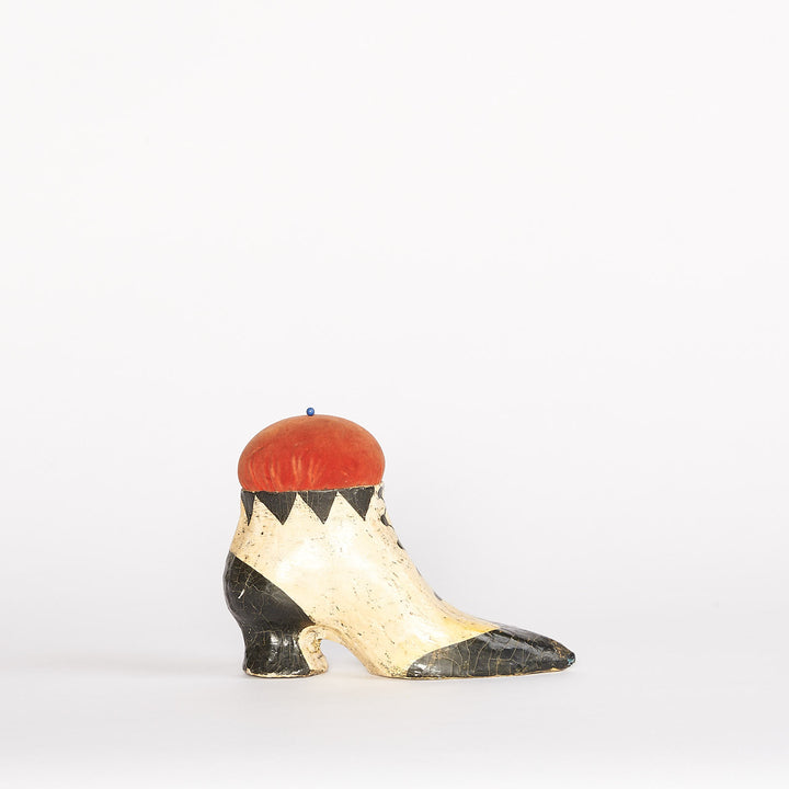 Victorian-style Shoe Models